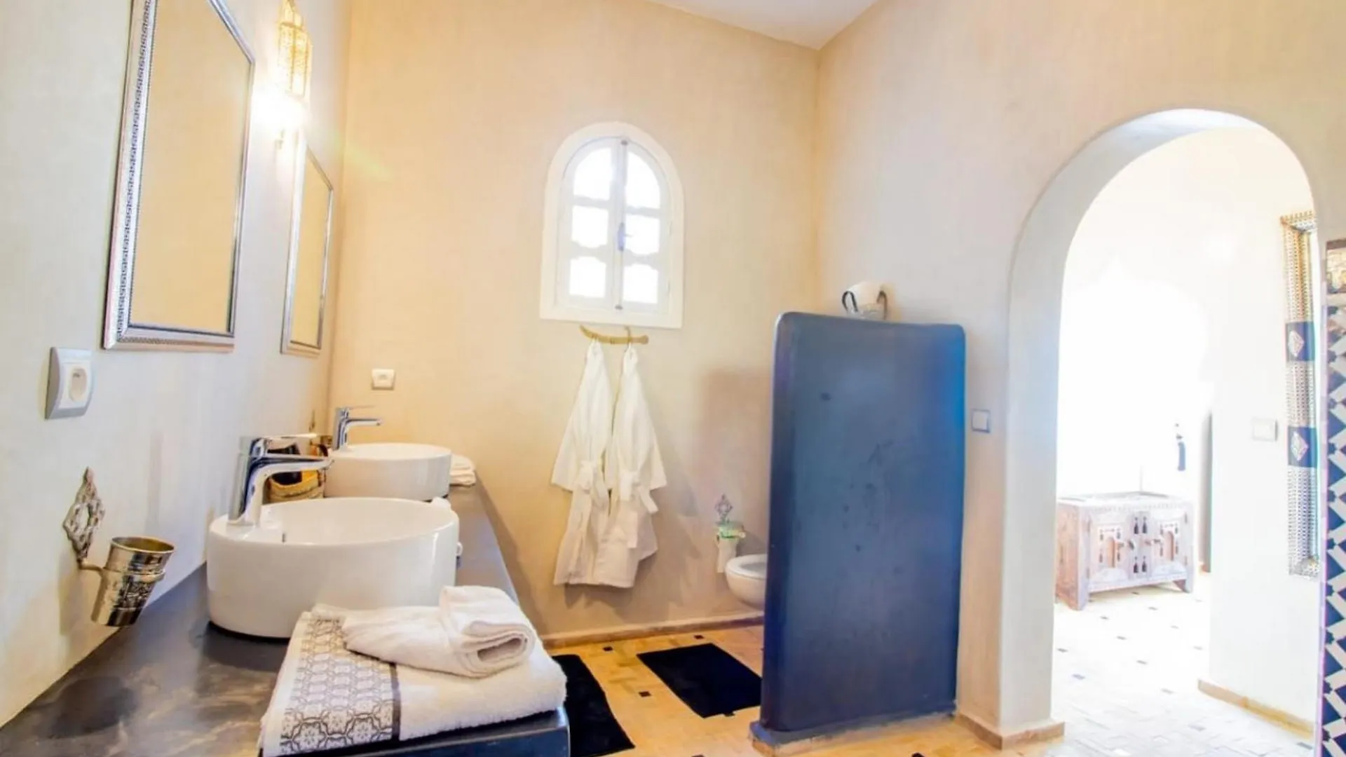 Vila Riad Al Qadar As-Sawíra