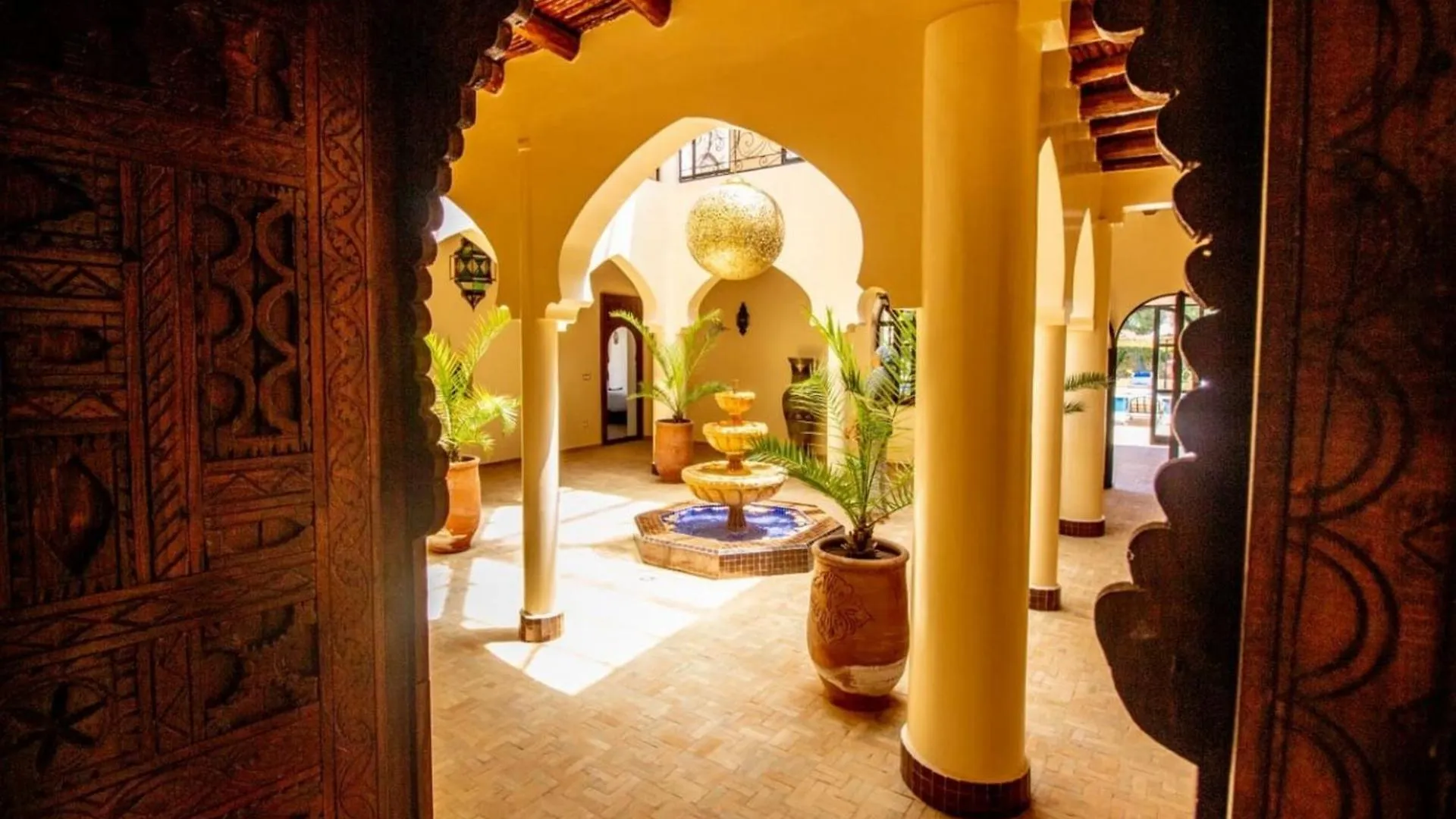 Vila Riad Al Qadar As-Sawíra
